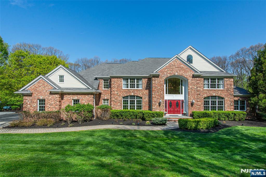 5 Julia Court