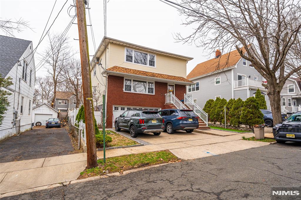 36 Union St, Ridgefield Park, New Jersey - 3 Bedrooms  
1 Bathrooms  
7 Rooms - 