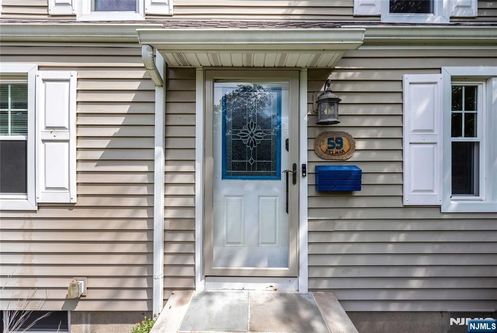 59 Delmar Avenue