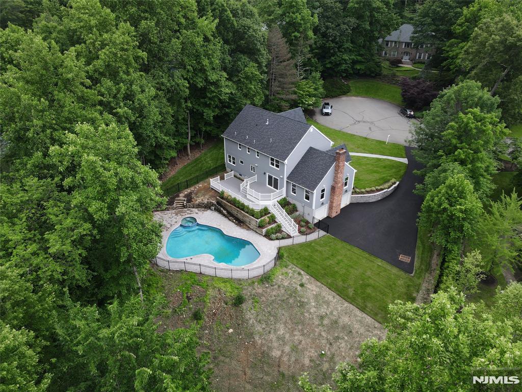 53 Gristmill Lane