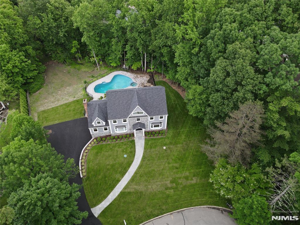 53 Gristmill Lane
