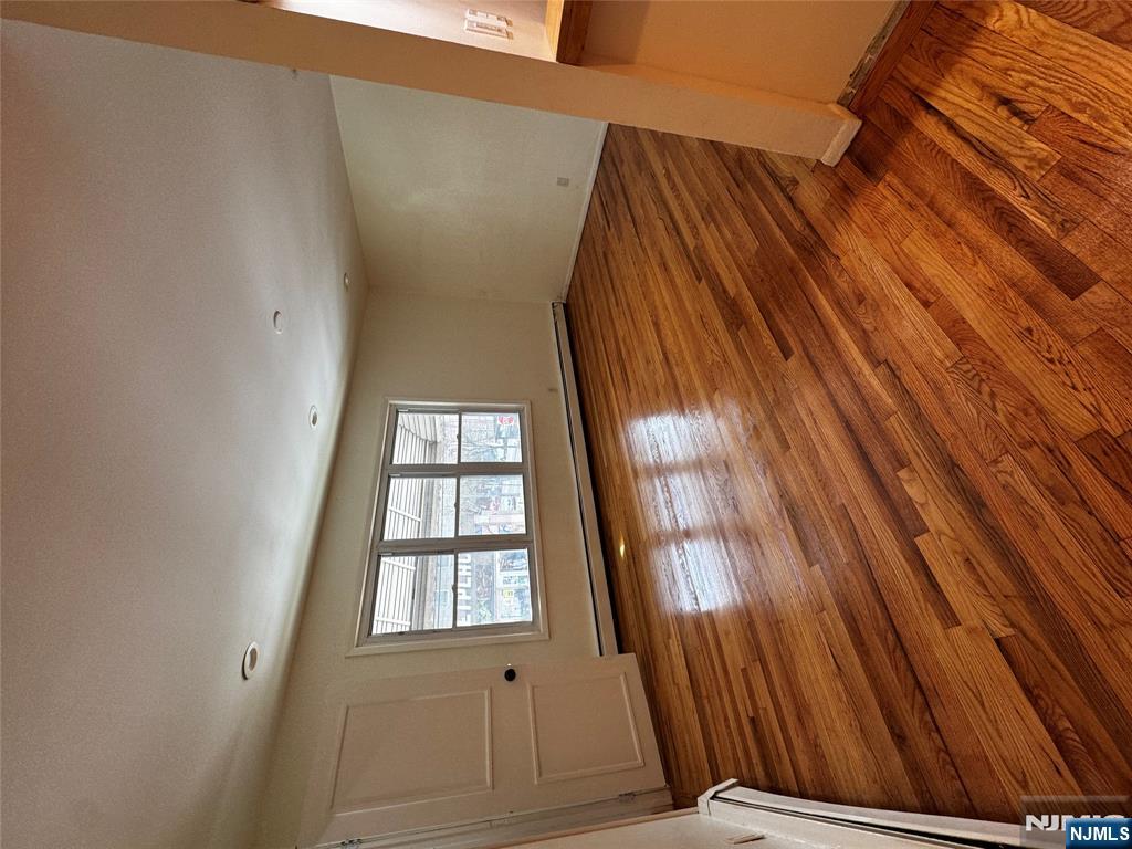 Rental Property at 324 13th St 2, Union City, New Jersey - Bedrooms: 3 
Bathrooms: 1 
Rooms: 6  - $2,750 MO.