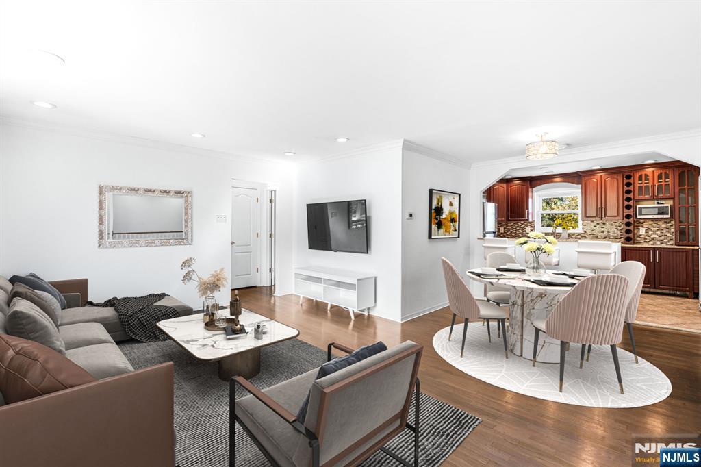 Homes for Sale in Northern NJ | ThisIsRiverEdge.com 39-07 Dobrin Court 3907B