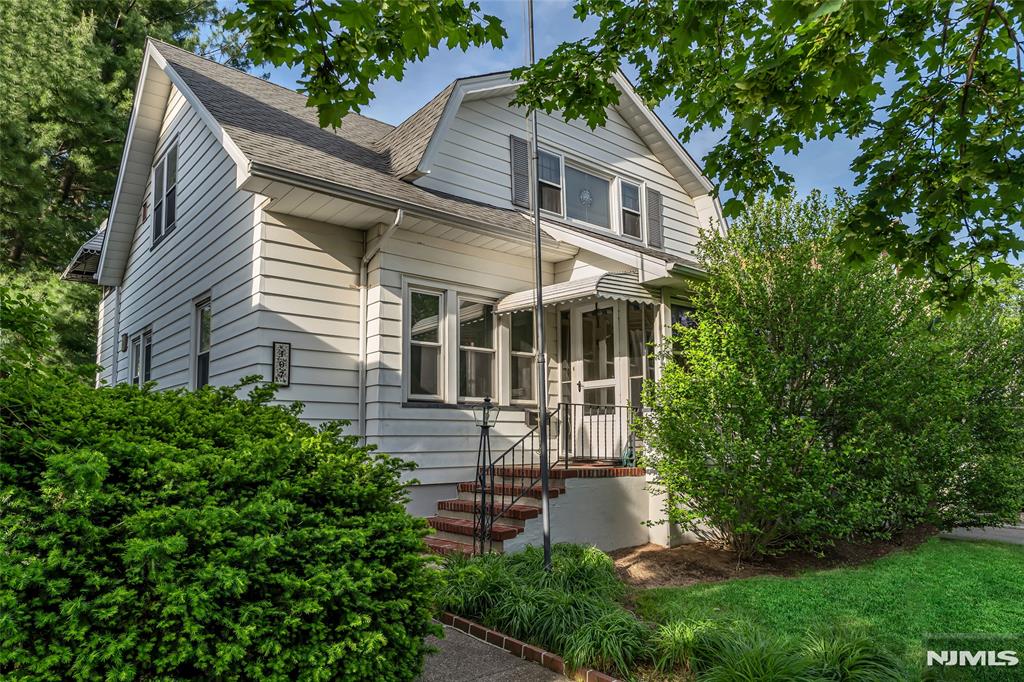 Property for Sale at 107 Kingston Avenue, Hawthorne, New Jersey - Bathrooms: 2 
Rooms: 8  - $650,000