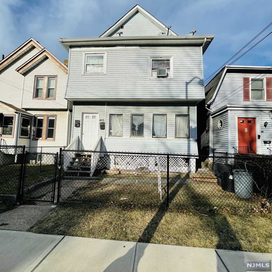 Perfect opportunity on a great location! 2 FAMILY HOME with finished attic for additional living space. 1st floor level with 2 bedrooms, Eat-in kitchen, living room, bathroom & front enclosed porch. Second floor with 3 bedrooms, living room, Eat-in kitchen, newer bathroom. 3rd level with full bath and extra living space. Large backyard. Walk-out basement.Property has Potential to be converted into a 3 family. Separated utilities/3 units. Property is located in an ideal area close to transportation, buses, restaurants, parks, shopping, and major highways. Sold " AS-IS".