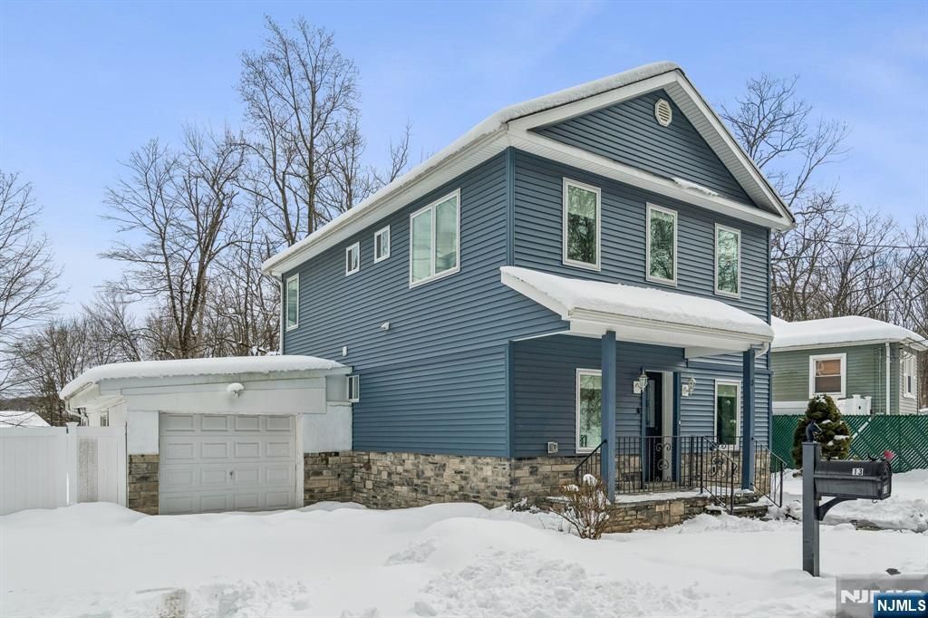 Photo of 13 Roger Avenue, Wanaque, NJ 07420 (MLS # 26005698)