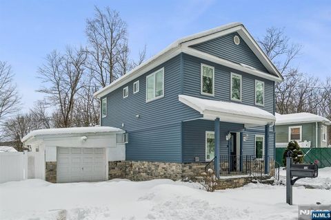 13 Roger Avenue Wanaque NJ 07420