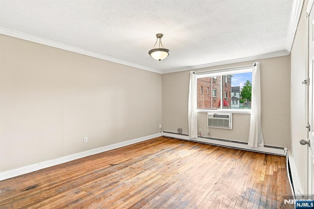 61 Union Avenue D3