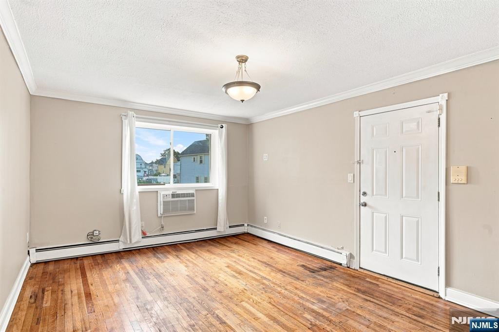 61 Union Avenue D3