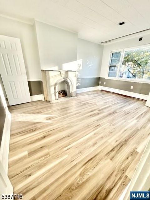 Photo of 170 Claremont Ave, Jersey City, NJ 07305 (MLS # 25034914)