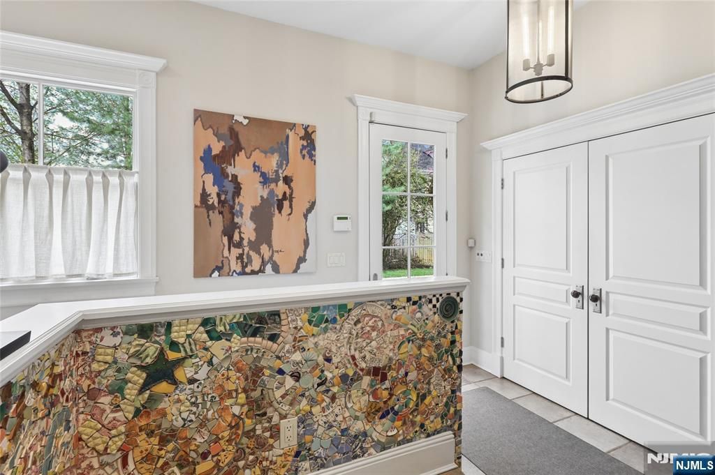 Photo of 128 Westervelt Avenue, Tenafly, NJ 07670 (MLS # 26016788)