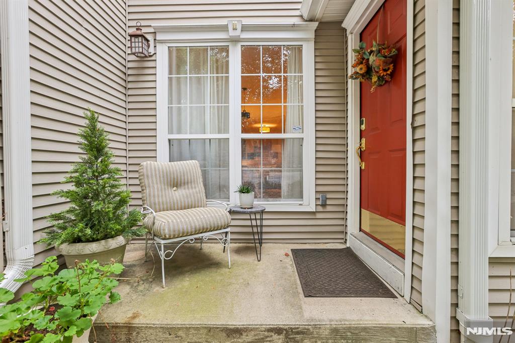 438 Santiago Court