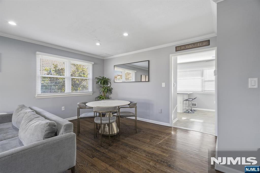 575 Grove Street F-1