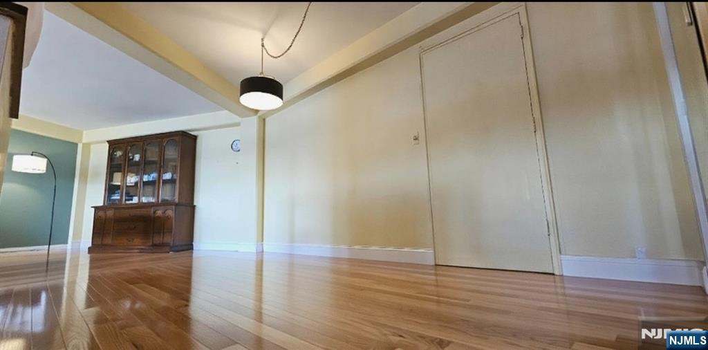 8800 Boulevard East 6G