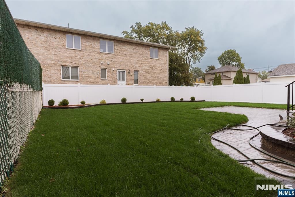138 5th Street