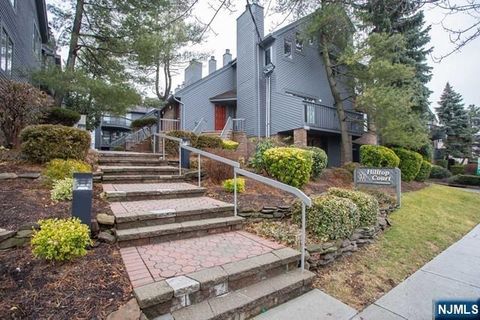 1566 Anderson Avenue M Fort Lee NJ 07024