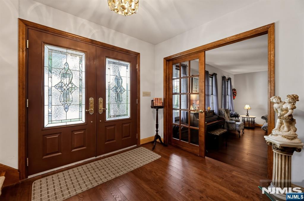 621 Bloomfield Avenue