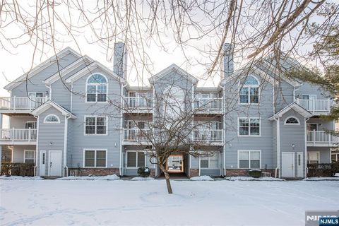 10 Springbrook Road Montville Township NJ 07045