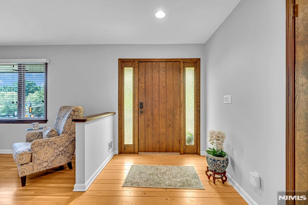 366 Saddle River Road