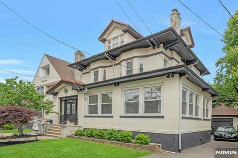 Photo of 1016 Abbott Blvd, Fort Lee, NJ 07024 (MLS # 26017842)