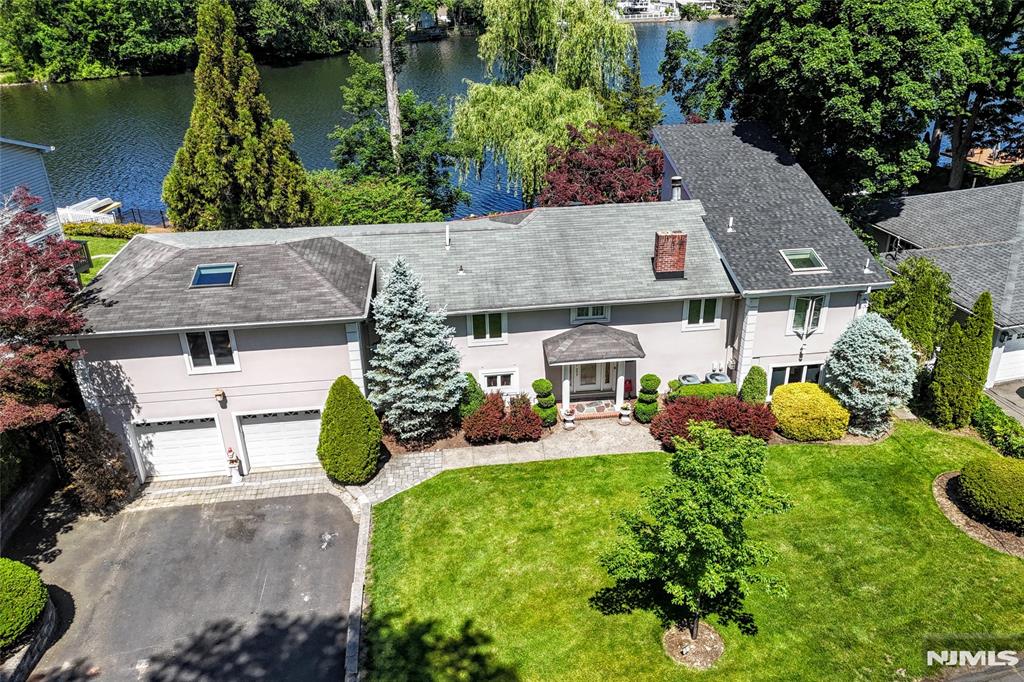 45 Lake Shore