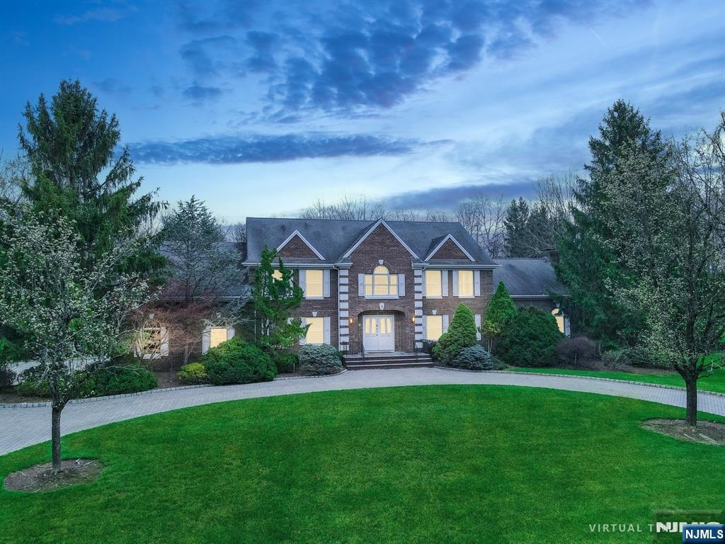 Property for Sale at 2 W Gate Road, Saddle River, New Jersey - Bedrooms: 6 
Bathrooms: 4 
Rooms: 14  - $2,398,000