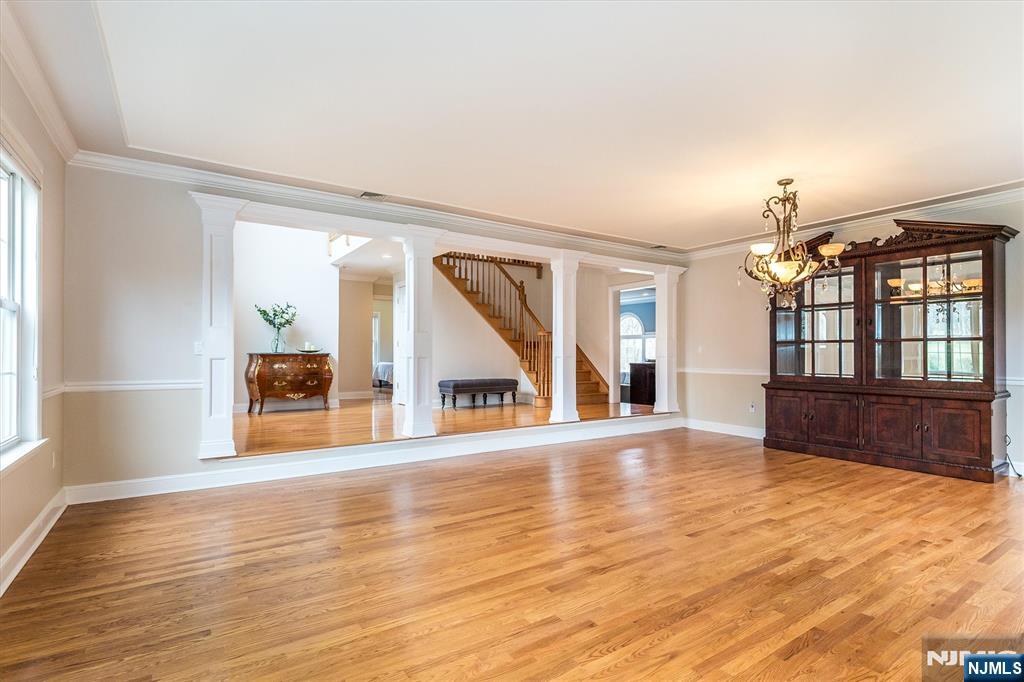 16 Reeds Lane
