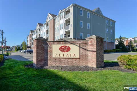 Photo of 503 Bushes Lane, Elmwood Park, NJ 07407 (MLS # 26025287)
