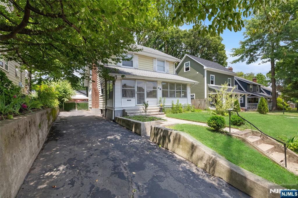 48 Laurel Avenue