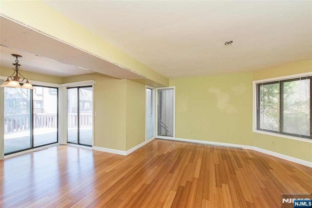 57 Edinborough Court