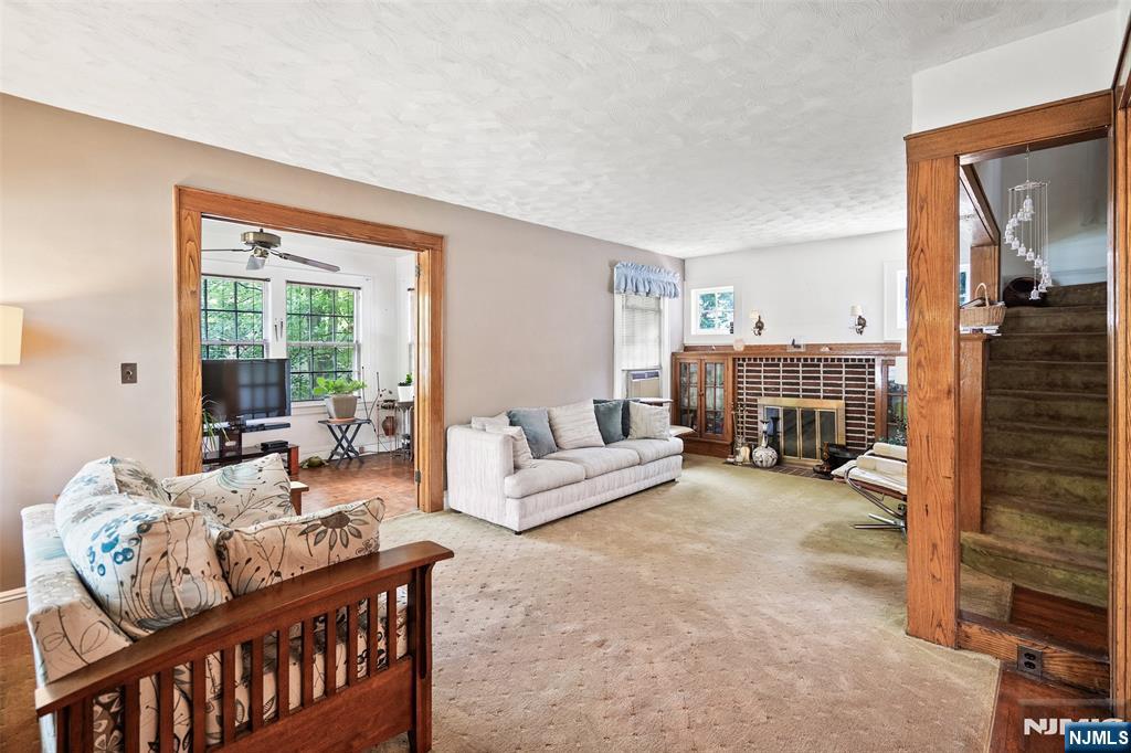 312 Ivy Lane