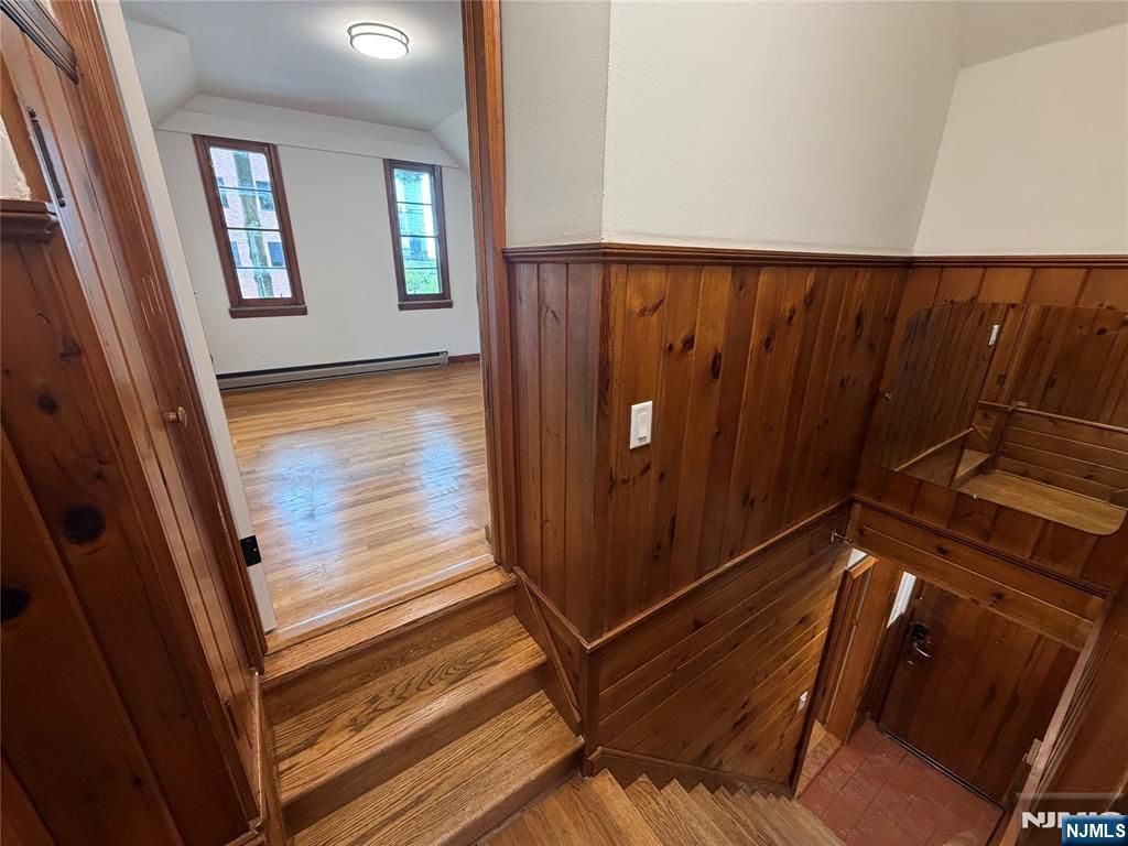 Photo of 323 Bridge Plaza, Fort Lee, NJ 07024 (MLS # 26017585)