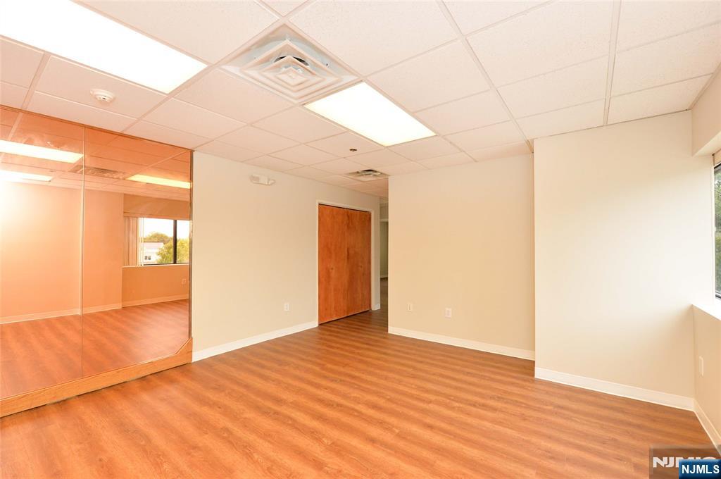 171 Franklin Turnpike 210