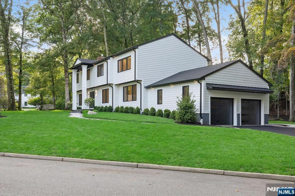 15 Green Way