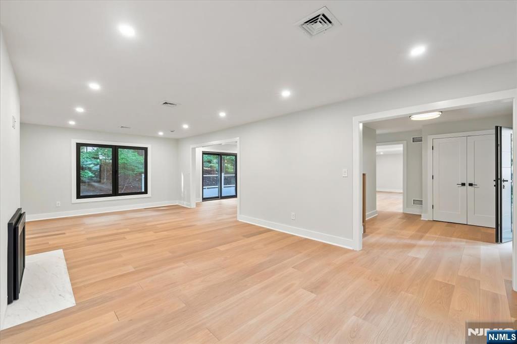 15 Green Way