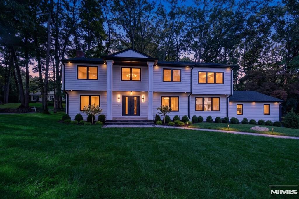 15 Green Way