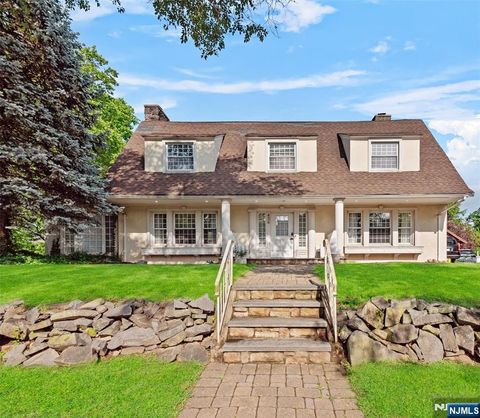436 Summit Avenue Hackensack NJ 07601