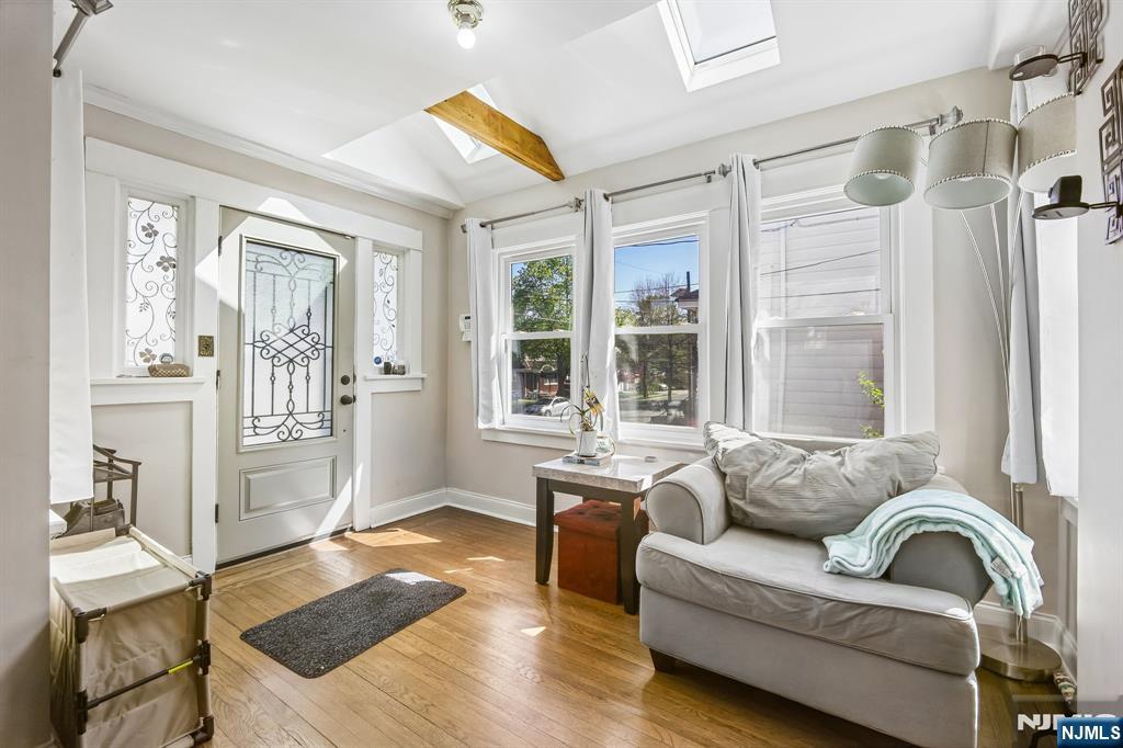 1494 Endicott Terrace