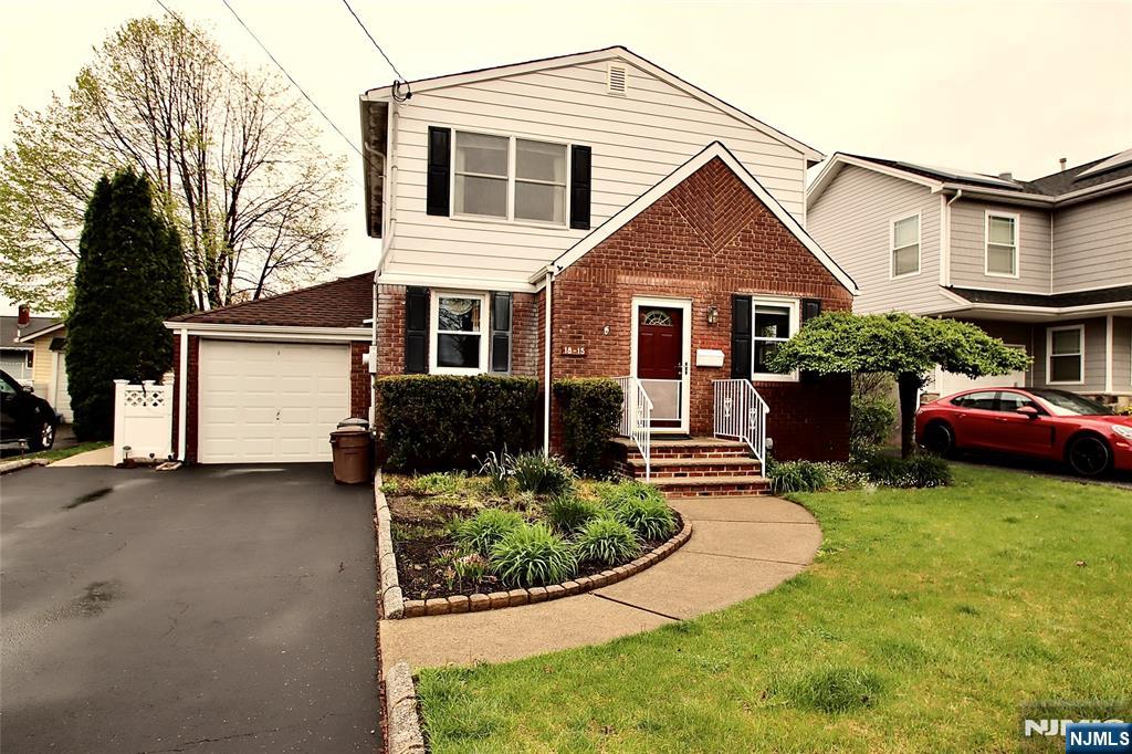 Property for Sale at 1815 Ellis Avenue, Fair Lawn, New Jersey - Bedrooms: 4 
Bathrooms: 2 
Rooms: 8  - $699,900