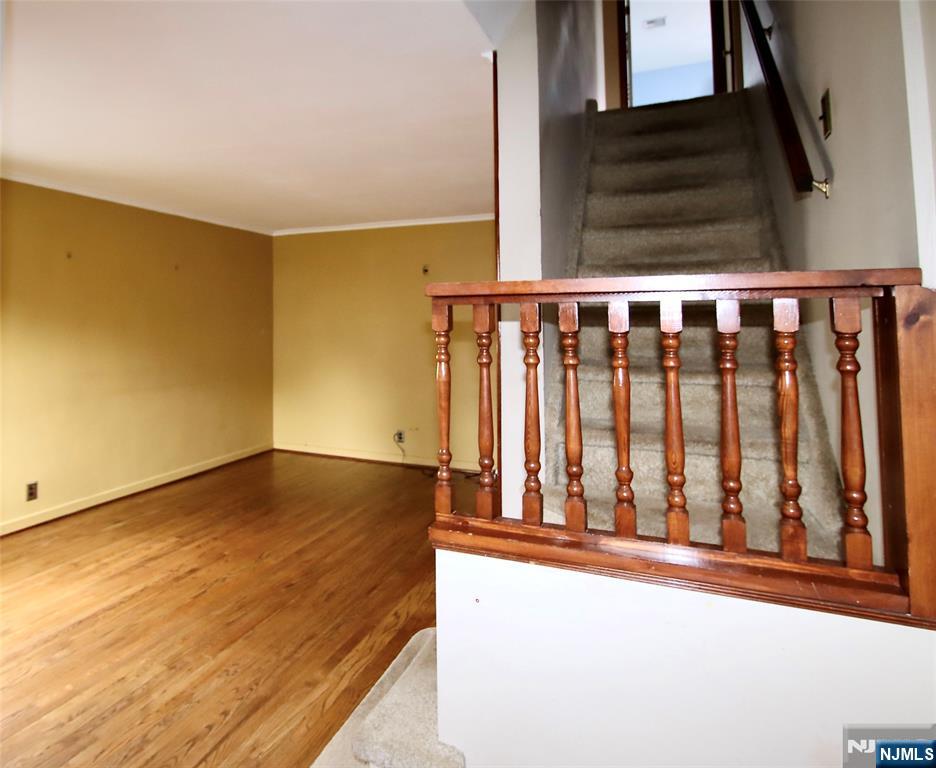 18-15 Ellis Avenue