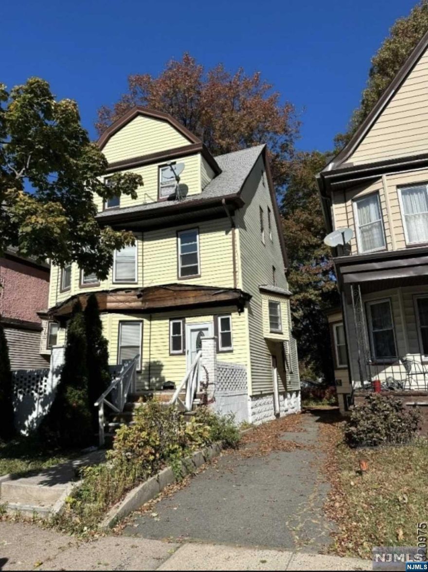 This large well maintained colonial home is being sold "as is" and is located in the Presidential Heights area of East Orange. It consists of an open floor plan, lots of bedrooms and plenty of parking for the new owner and their guest. Driveway is shared but parking spaces are not. Commute is also easy with Garden state parkway at the end of the street and public transportation within 5 - 10 minute walking distance. Though property is occupied it will be vacant at closing. SELLING AS IS and will entertain all offers.