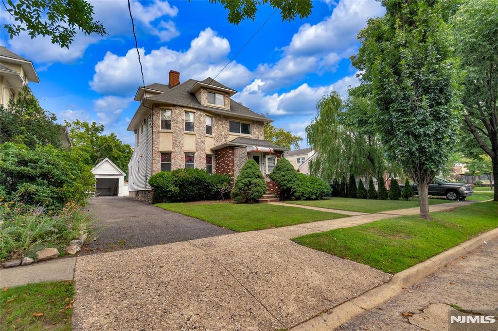 90 Cedar Street