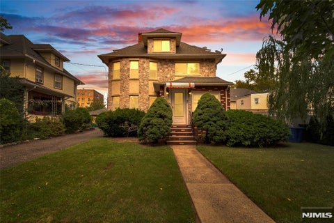Photo of 90 Cedar Street, Ridgefield Park, NJ 07660 (MLS # 26031365)