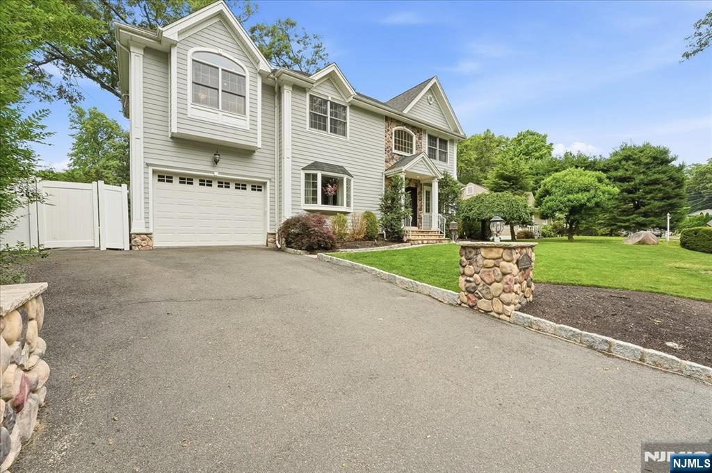 58 Mackay Avenue