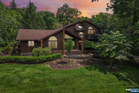 Photo of 741 Natures Way, Franklin Lakes, NJ 07417 (MLS # 26018494)
