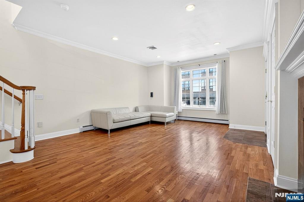 445 7th Street A