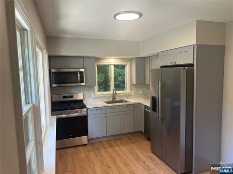 Photo of 235 Ramapo Hills BLVD #1, Franklin Lakes, NJ 07417 (MLS # 26035278)