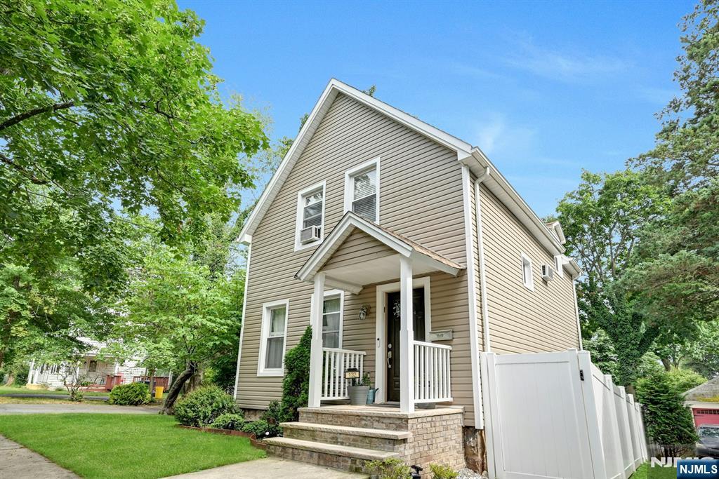132 Pleasant Avenue