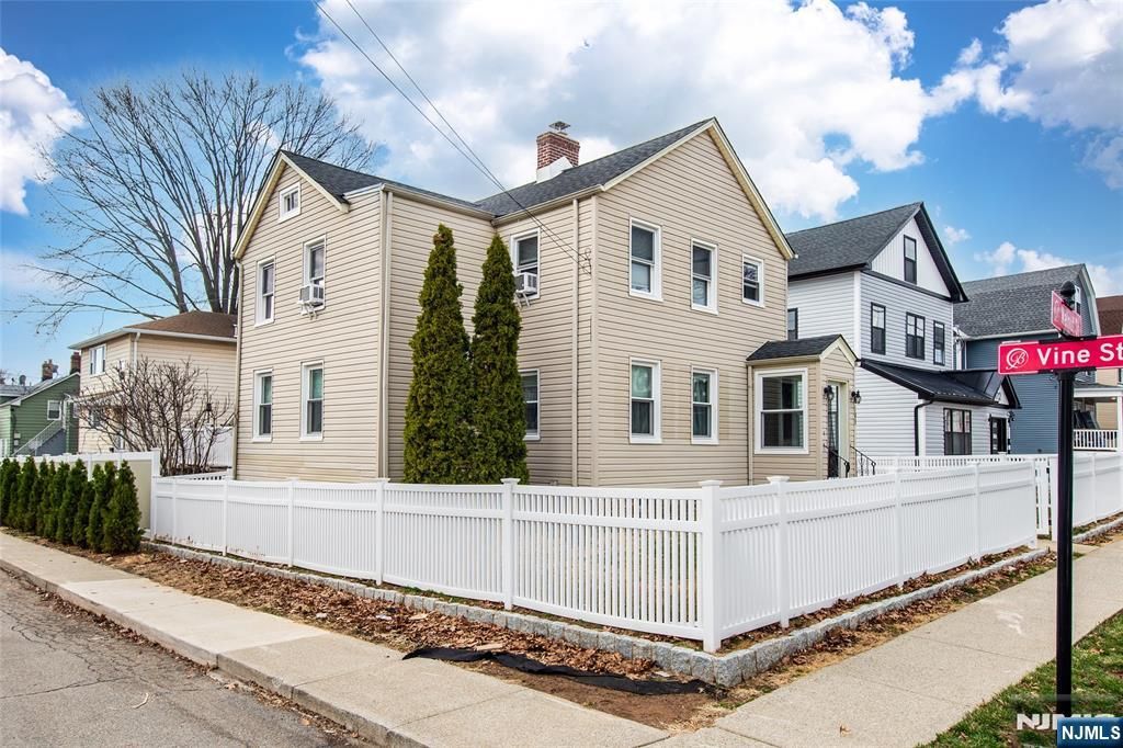 Photo of 108 Walnut Street, Bloomfield, NJ 07003 (MLS # 26008260)