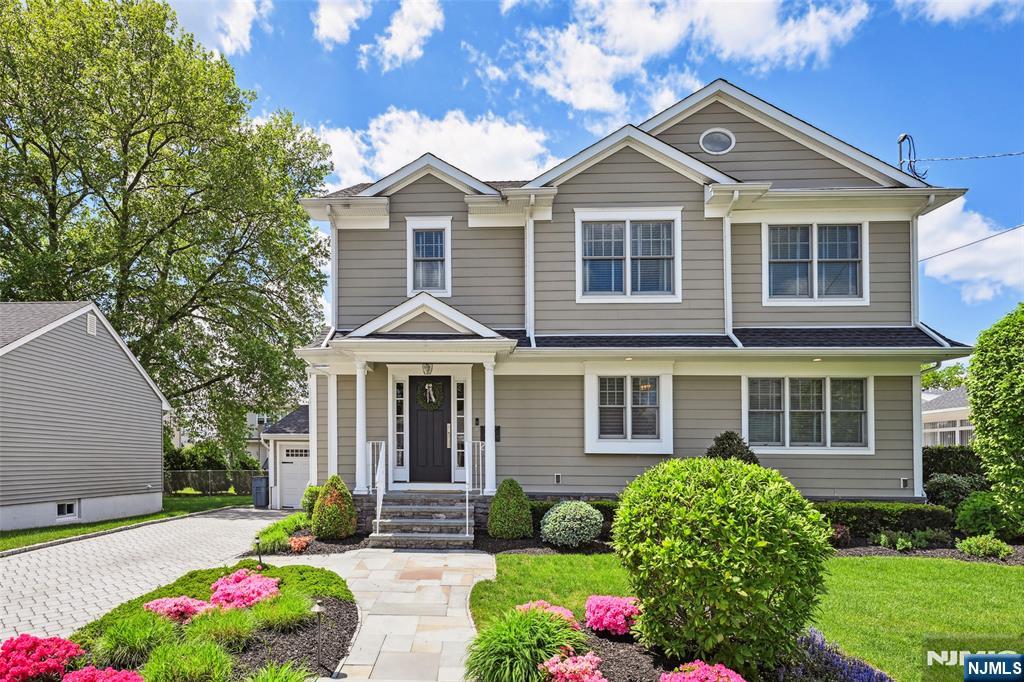 13 Hutter Street